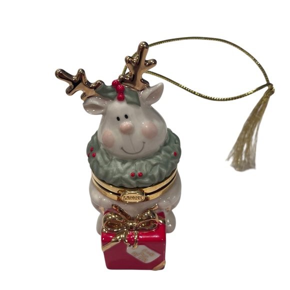 For My Deer Lenox China Treasures Reindeer Box
Ornament 6385942 - Box - Picture 1 of 7